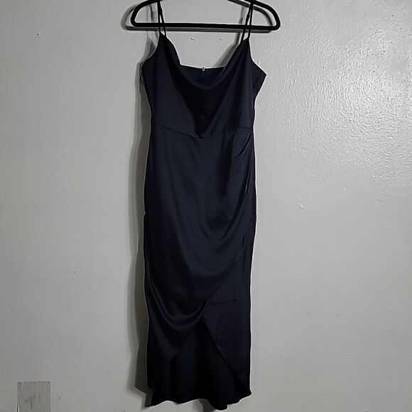 Showpo Nwt DAZZLING LIGHTS DRESS IN NAVY SATIN - Picture 2 of 15
